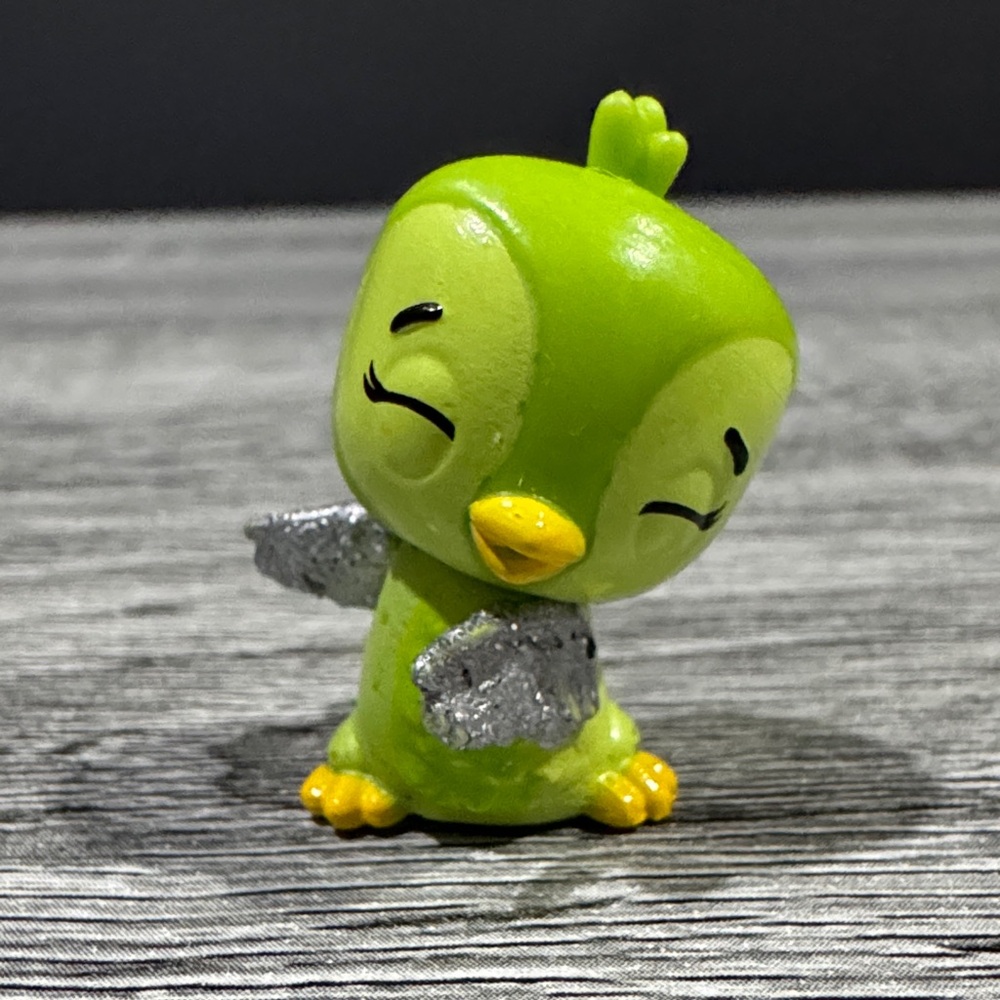Hatchimals | CollEGGtibles: Green Pengula Penguin - Collectible Mini Figure
